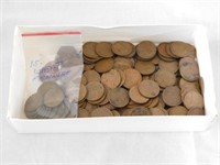 Unsorted wheat pennies