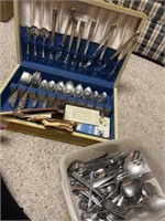 Rogers Bros silverware set and extra dining ware