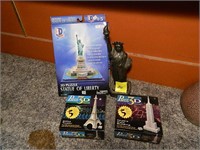 Statue of Liberty Souvenir & 3-D Puzzles