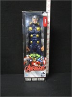 HASBRO MARVEL AVENGERS THOR ACTION FIGURE IN BOX