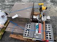 Pallet w/toolsbox, 10" table saw and