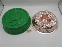 2 JELLY MOULDS