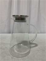 2L. GLASS PITCHER