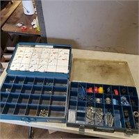 Hardware Organizers w Hardware