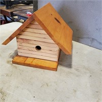 10"x10" Bird House