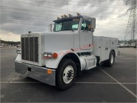 Offsite 1993 Peterbilt 378 Service Truck