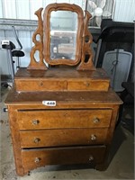 ANTIQUE DRESSER