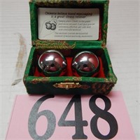 CHINESE STRESS-RELIEVING BALLS IN BOX