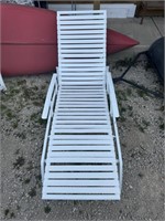 Deck Lounge Chair ( NO SHIPPING)