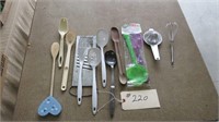 MISC KITCHEN UTENSILS