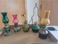 5 Vintage Miniature Oil / Kerosene Lamps