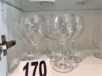 8 Wine Goblets(Kitchen)