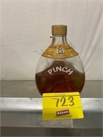 ANTIQUE PINCH WHISKY BOTTLE (MOSTLY FULL DOES NOT