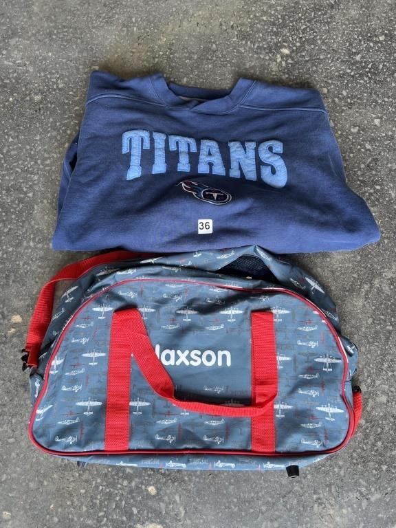 Titan's XL Sweatshirt, Duffel Bag U231