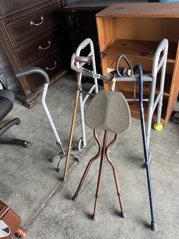 Walker & Cane Lot U231