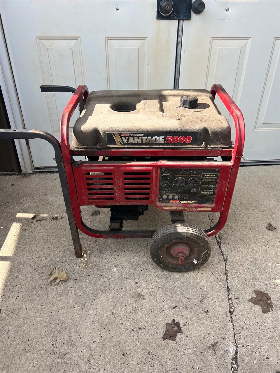 Coleman Powermate Vantage 5000 Generator - RUNS