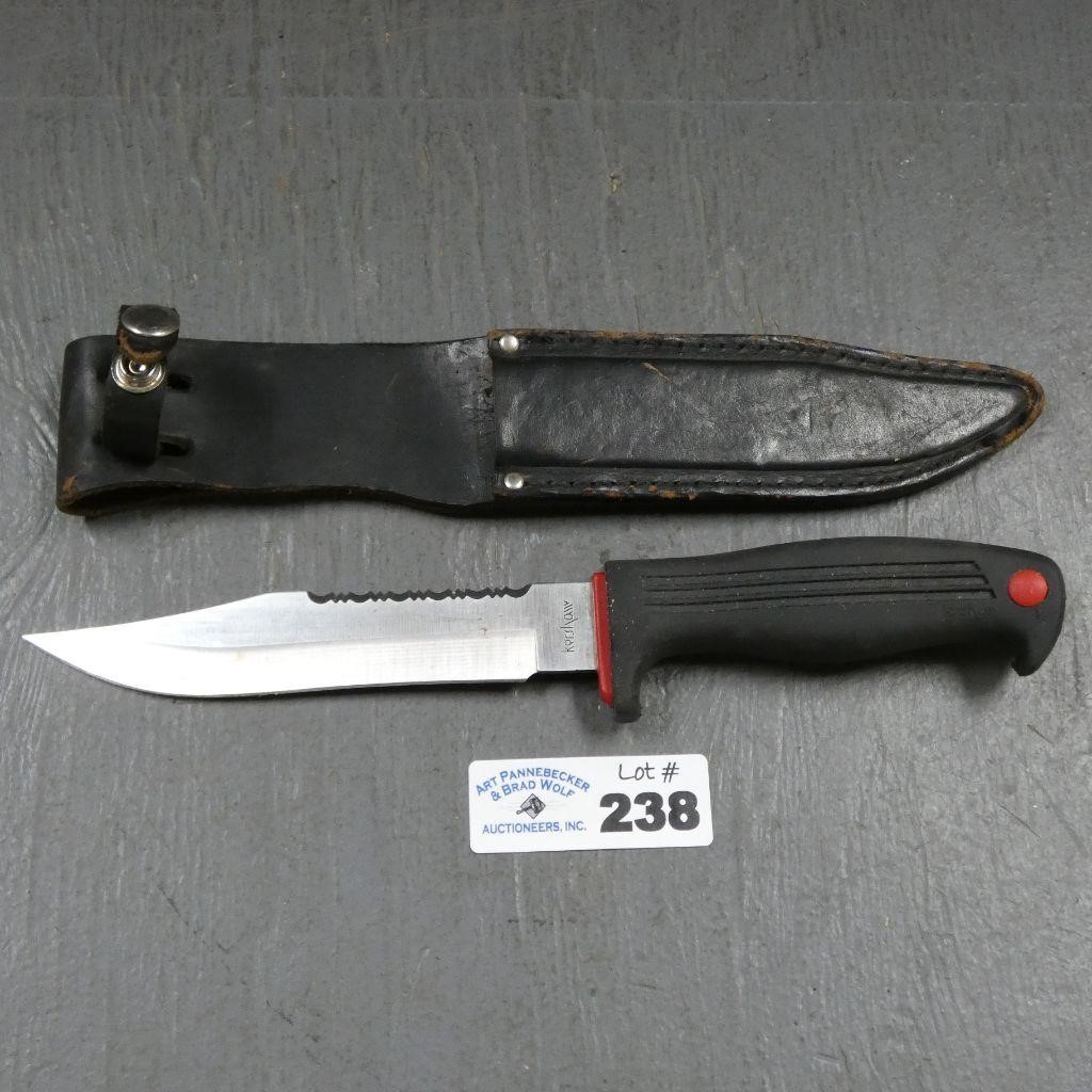 ONLINE - KNIFE COLLECTION, FISHING TACKLE & MORE 6/26