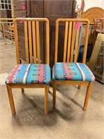 Set of two padded wooden chairs/Aztec design