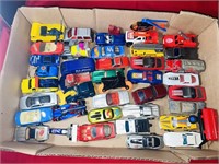 Large Assorted Collectible Toys Lot - Hot Wheels