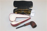 VINTAGE PIPE AND GLASSES