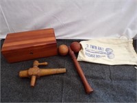 Lane Cedar Box,Massage Roller