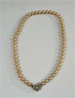 Vintage Faux pearl rhinestone clasp necklace