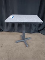4 PERSON TABLE - 24" X 30"