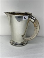 STAG HANDLE WATER PITCHER ENGLAND 8.5"