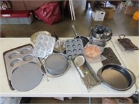 Large Lot of Bake / Cookware