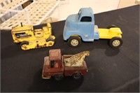 Toys - Bulldozer, tow truck and road tractor