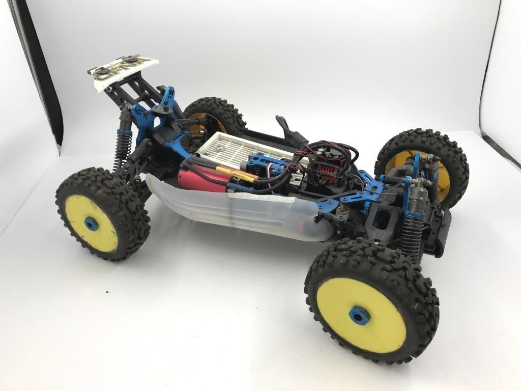 RC CAR-NOT TESTED