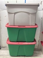 Rubbermaid and Homz Storage Totes