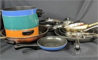 Large Selection of Pots/Pans