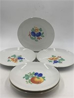 -5 vintage plates marked Czechoslovakia with