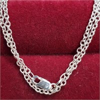 $1950 18K  4.11G 16"  Necklace