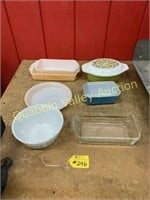 6 PIECES OF PYREX & 3 PIECES OF FIRE KING DISHES