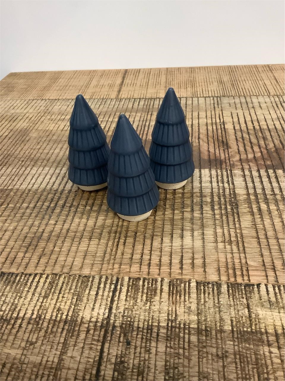 $3  set of 3 ceramic decorative trees