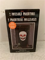 (3x bid) 2 Pk Skull Focusable Projectors