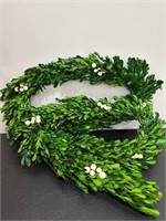 NEW - 6ft Decorative Leafy Garland w/ White Berry