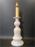 Vntg White Porcelain Table Lamp