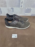 Geox Italian shoe size 9