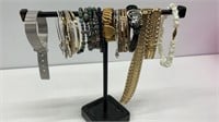 Misc bracelets, bangles, cuffs, beaded, gold