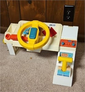 CHILDS GUIDANCE DRIVING TOY