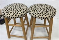2 Wooden Fabric Top 20" Tall Stools
