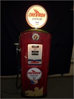 BENNETT CHEVRON GAS PUMP - MODEL 756