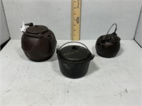Three cast iron lidded pcs - 2 tea kettles & Wagne