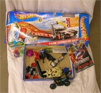 Hot Wheels Race Track & Misc Toy Lot