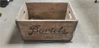 (1) Vintage Wooden Crate w/ Assorted Hardware