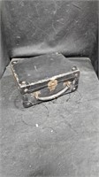 Vtg Doll Trunk with Doll Clothes inside