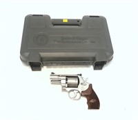 Smith & Wesson Model 627-5 .357 Mag. 8-shot